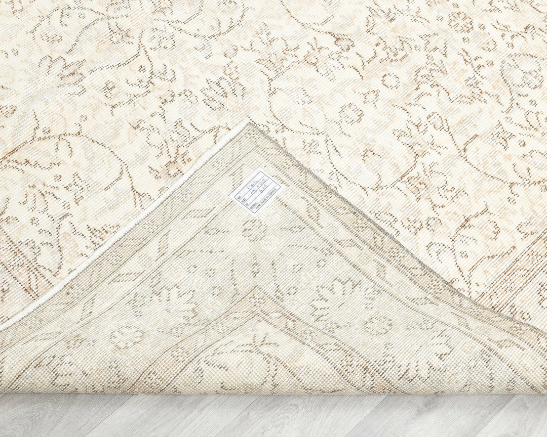 Beige Turkish Oushak Rug 6' 6" x 10' Hand-Knotted | No. VR53830