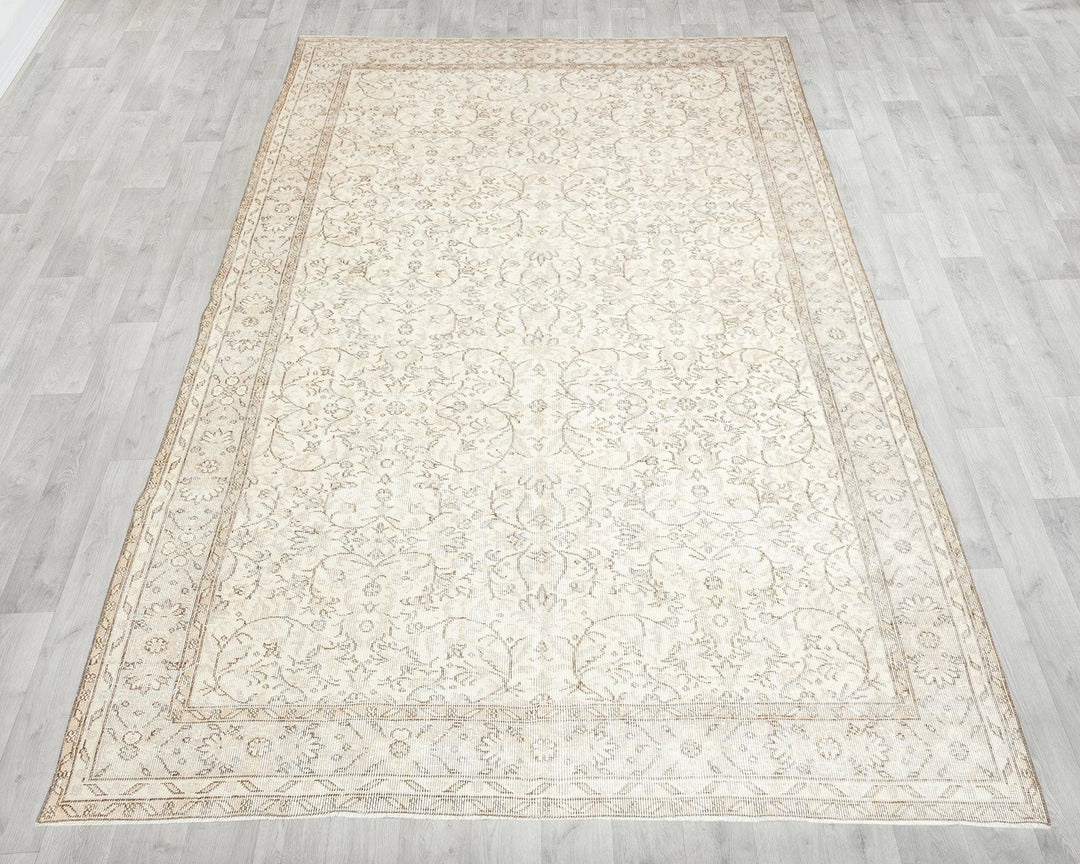 Beige Turkish Oushak Rug 6' 6" x 10' Hand-Knotted | No. VR53830