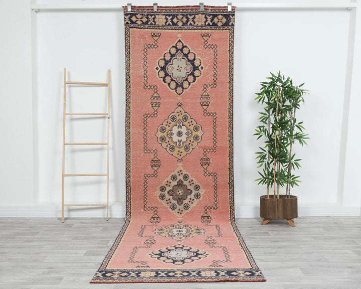 Runner Rug 3' 5" x 11' 6" | No. VR54065