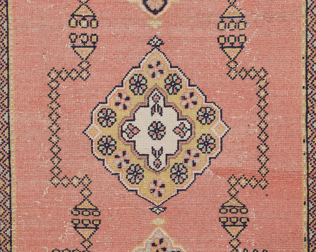 Runner Rug 3' 5" x 11' 6" | No. VR54065