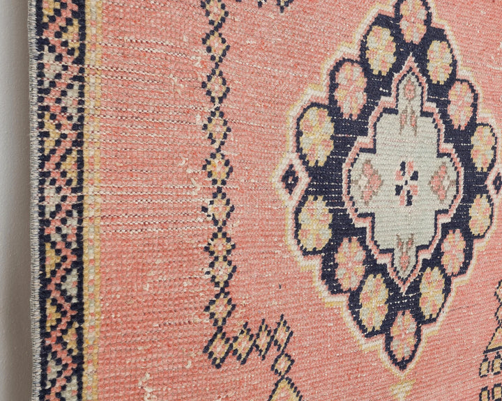 Runner Rug 3' 5" x 11' 6" | No. VR54065