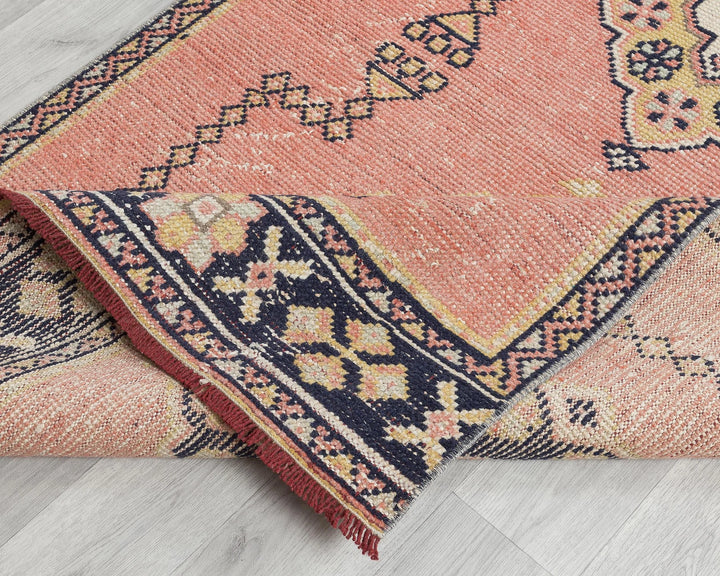 Runner Rug 3' 5" x 11' 6" | No. VR54065