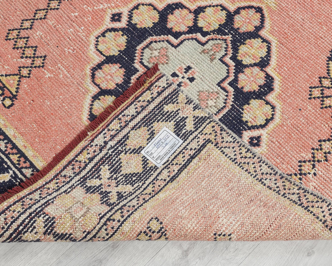 Runner Rug 3' 5" x 11' 6" | No. VR54065