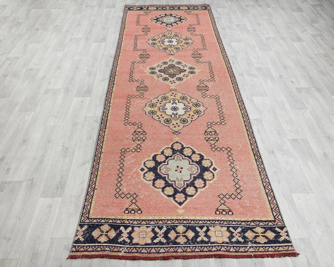 Runner Rug 3' 5" x 11' 6" | No. VR54065