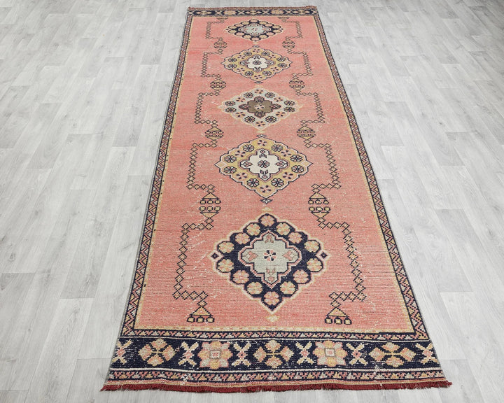 Runner Rug 3' 5" x 11' 6" | No. VR54065