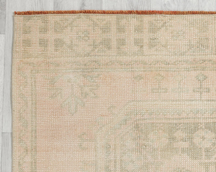 Beige Turkish Oushak Rug 2'8" x 10'11" Hand-Knotted | No. VR54133