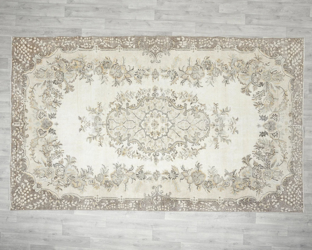 Multicolor Turkish Oushak Rug 6'5" x 10'6" Hand-Knotted | No. VR54233
