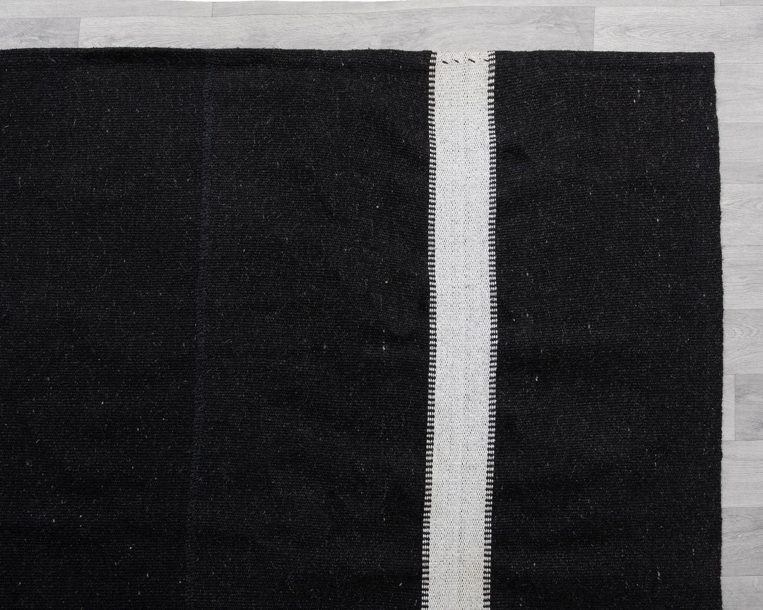 Black Turkish Kilim Rug 9' 10" x 12' 8" Flat-Weave texture