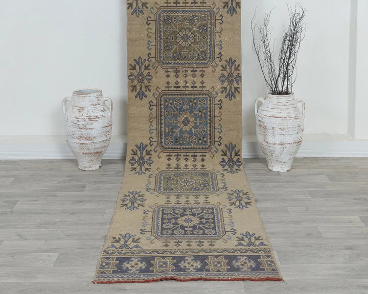 Beige Turkish Oushak Rug 2'7" x 11'4" Hand-Knotted close-up