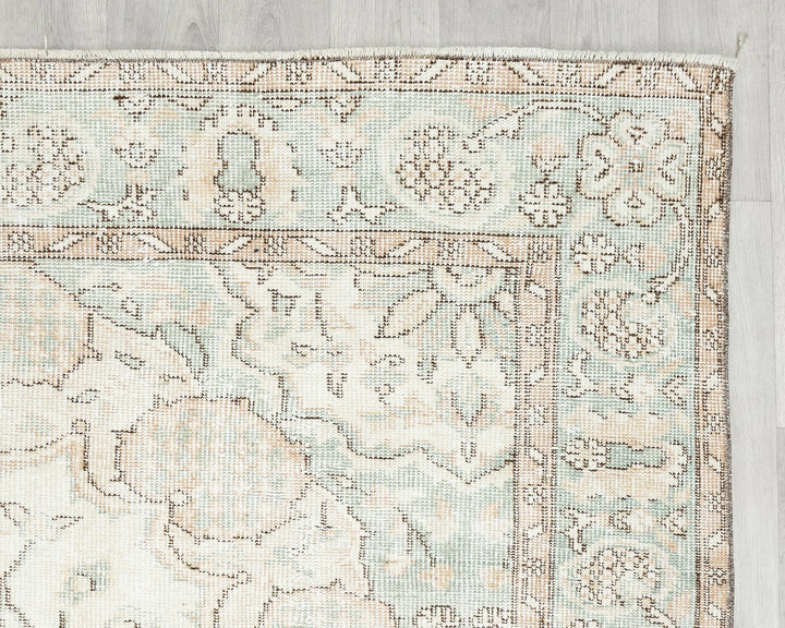 Beige Turkish Oushak Rug 6' 5" x 9' 5" Hand-Knotted | No. VR54468