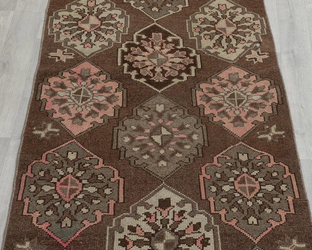 Multicolor Turkish Oushak Rug 3' 2" x 6' 7" Hand-Knotted pattern