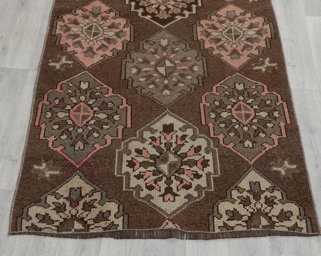 Multicolor Turkish Oushak Rug 3' 2" x 6' 7" Hand-Knotted border
