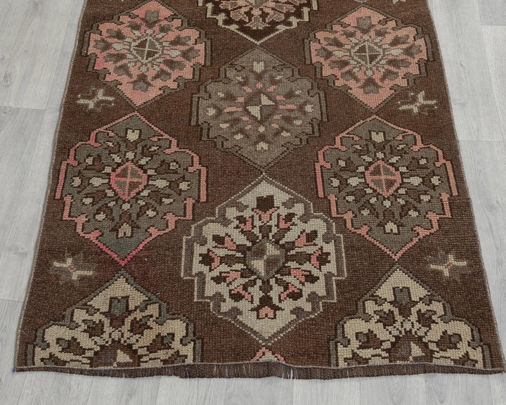Multicolor Turkish Oushak Rug 3' 2" x 6' 7" Hand-Knotted border