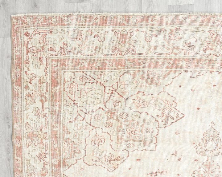 Beige Turkish Oushak Rug 6'7" x 9'7" Hand-Knotted | No. VR54618