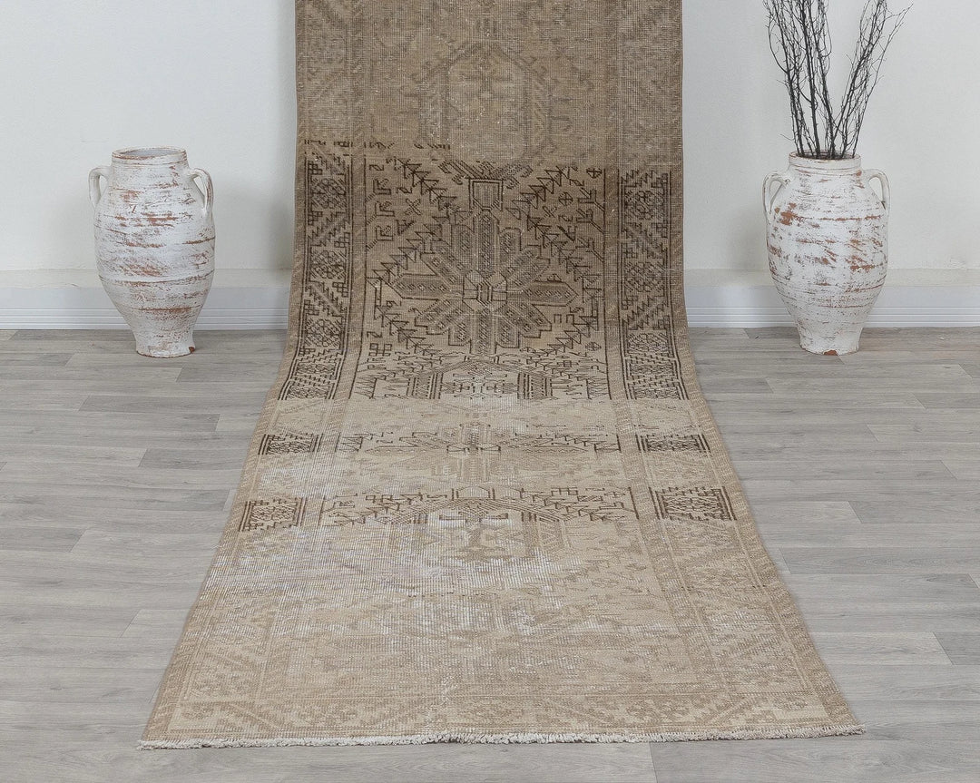 Runner Rug 3' 5" x 13' 9" | No. VR54703