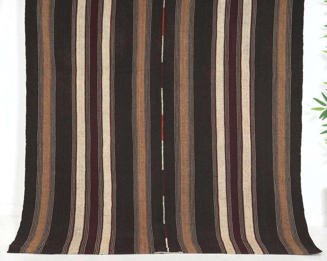 Brown Kilim Rug 4' 11" x 7' 3" | No. VR54819
