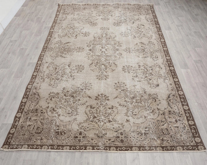 Oushak Rug 6' 11" x 10' 6" | No. VR55010