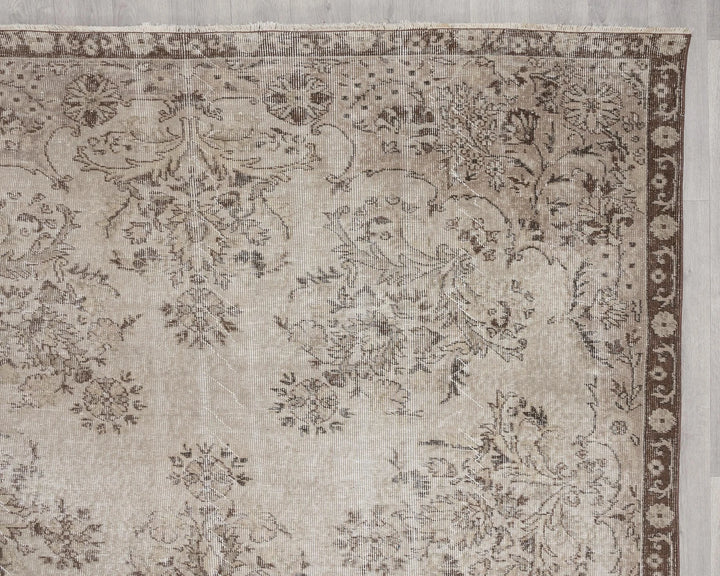 Oushak Rug 6' 11" x 10' 6" | No. VR55010