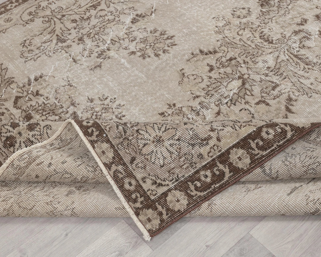 Oushak Rug 6' 11" x 10' 6" | No. VR55010