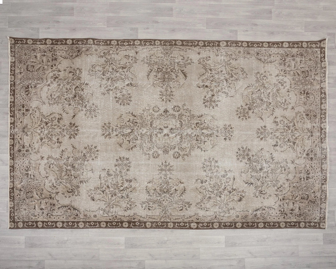 Oushak Rug 6' 11" x 10' 6" | No. VR55010