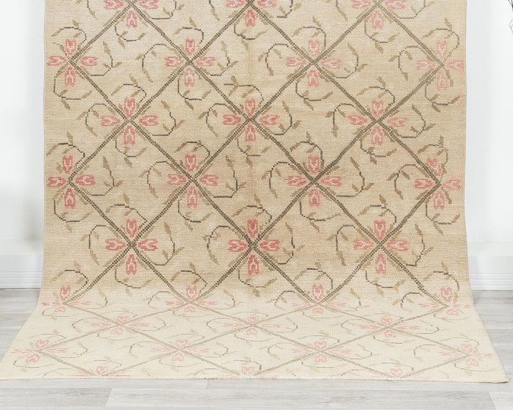 Beige Turkish Oushak Rug 4' 8" x 8' 10" Hand-Knotted | No. VR55154