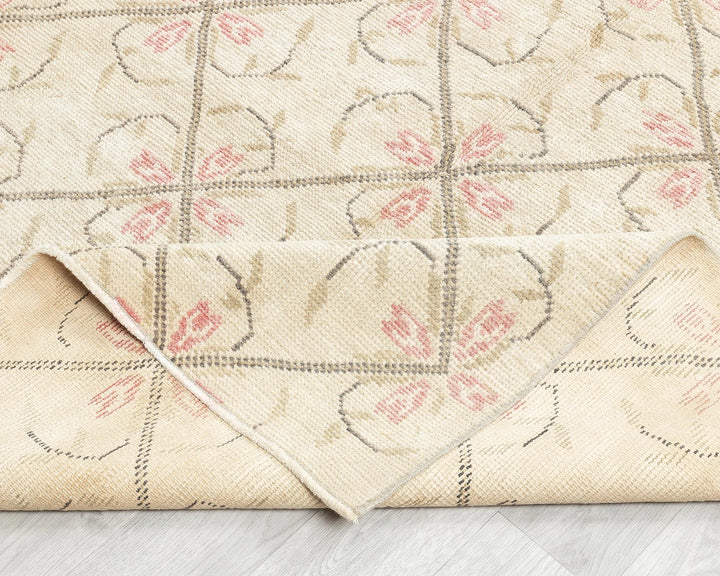Beige Turkish Oushak Rug 4' 8" x 8' 10" Hand-Knotted | No. VR55154