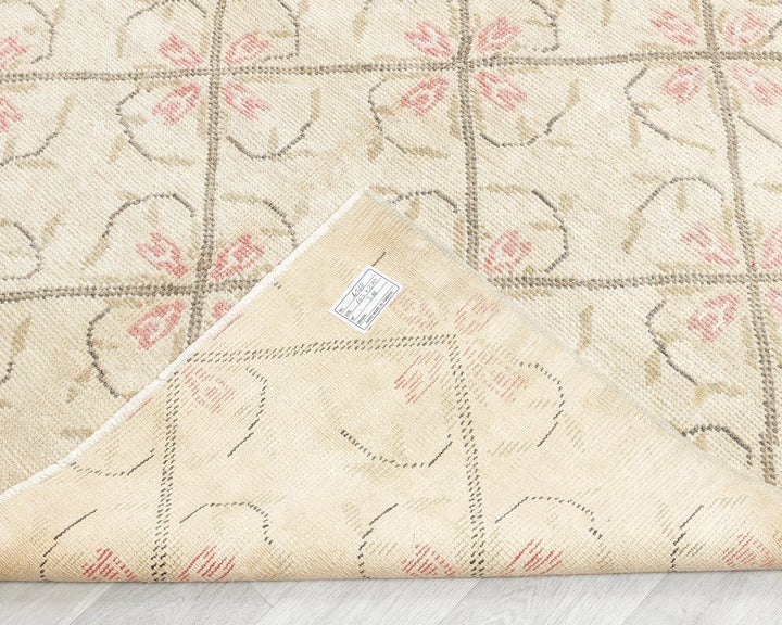 Beige Turkish Oushak Rug 4' 8" x 8' 10" Hand-Knotted | No. VR55154