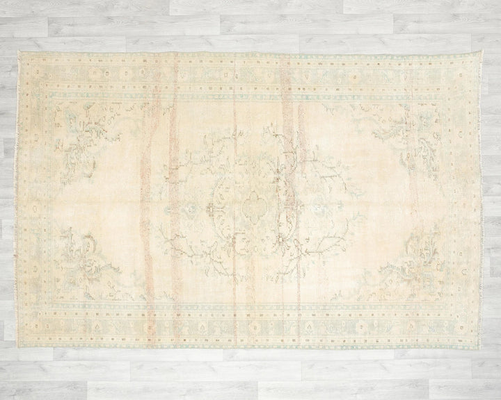 Beige Turkish Oushak Rug 8' 8" x 9' Hand-Knotted | No. VR55158