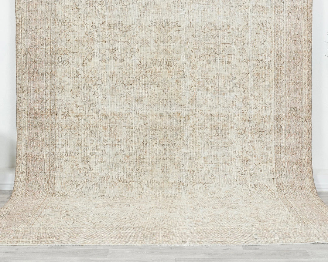 Beige Turkish Oushak Rug 6' 10" x 10' Hand-Knotted | No. VR55394