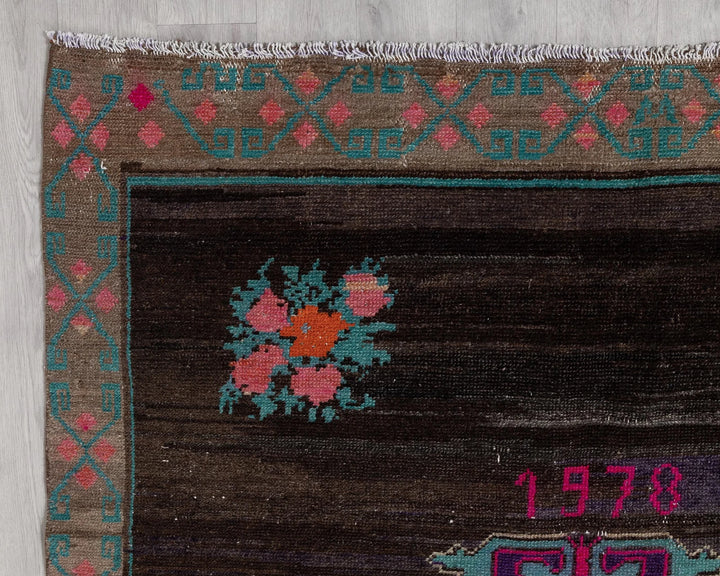 Multicolor Turkish Oushak Rug 4'11" x 10'6" Hand-Knotted | No. VR55413