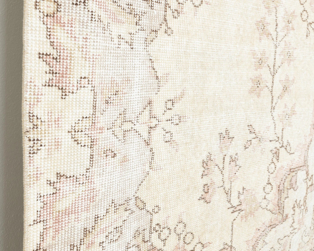 Beige Turkish Oushak Rug 9' 8" x 5' 9" Hand-Knotted | No. VR55801