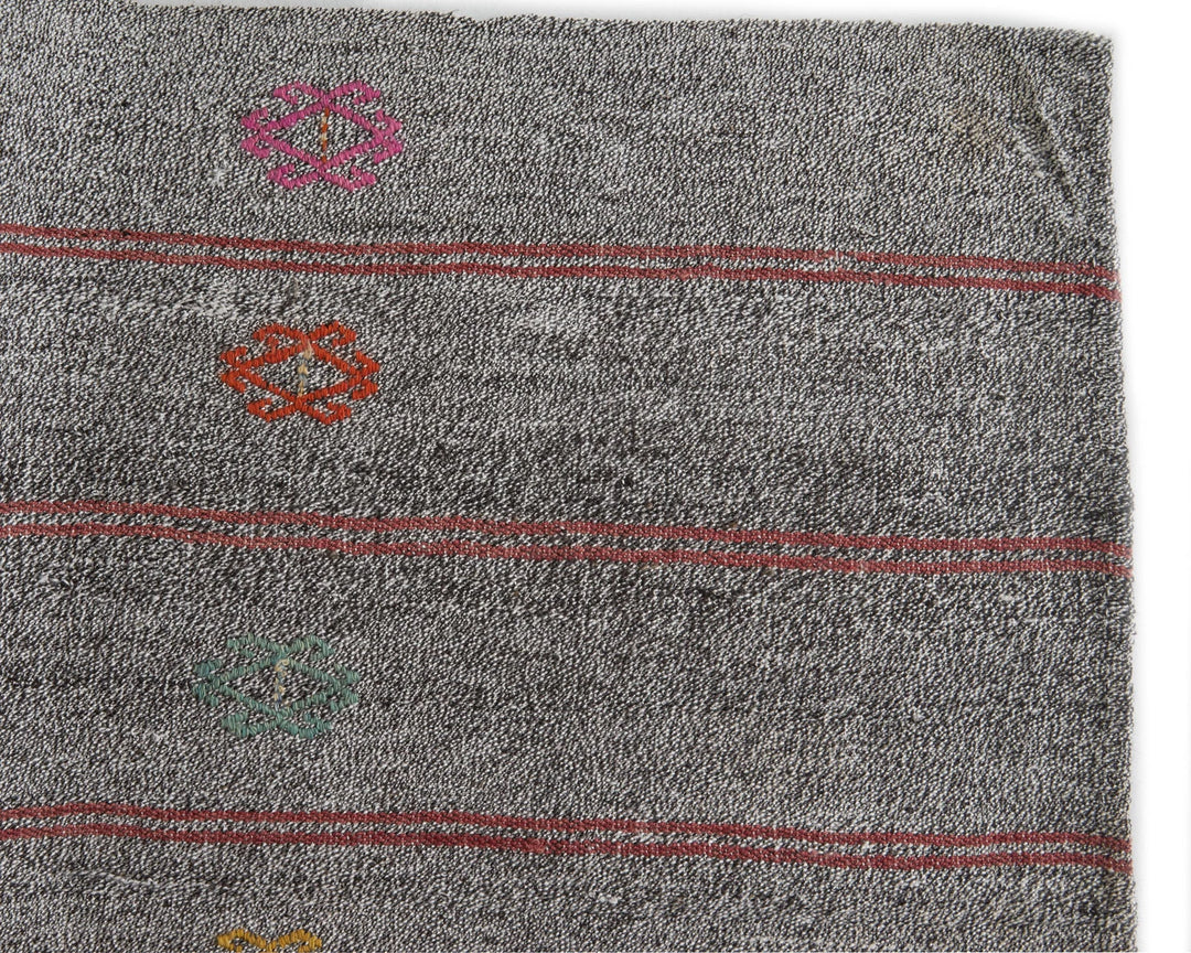 Gray Kilim Rug 6' 7" x 8' 5" | No. VR55865