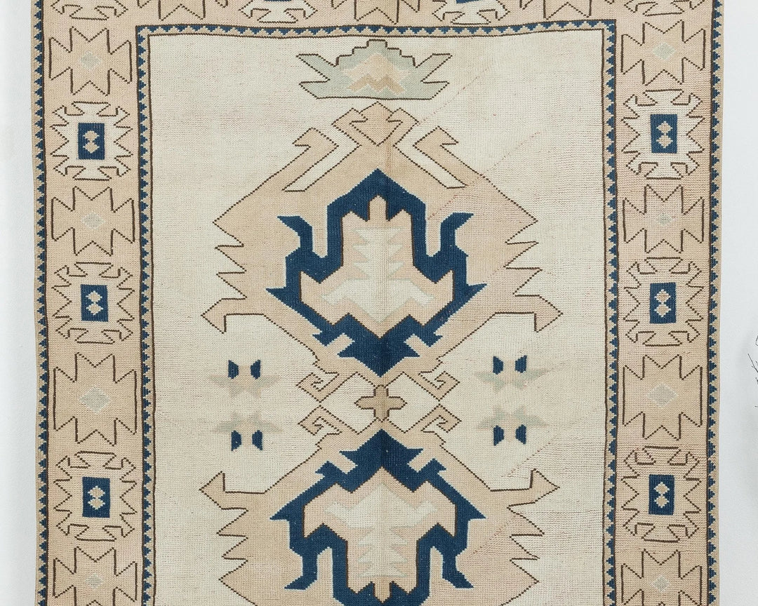 Multicolor Turkish Oushak Rug 5' 1" x 7' 1" Hand-Knotted detail