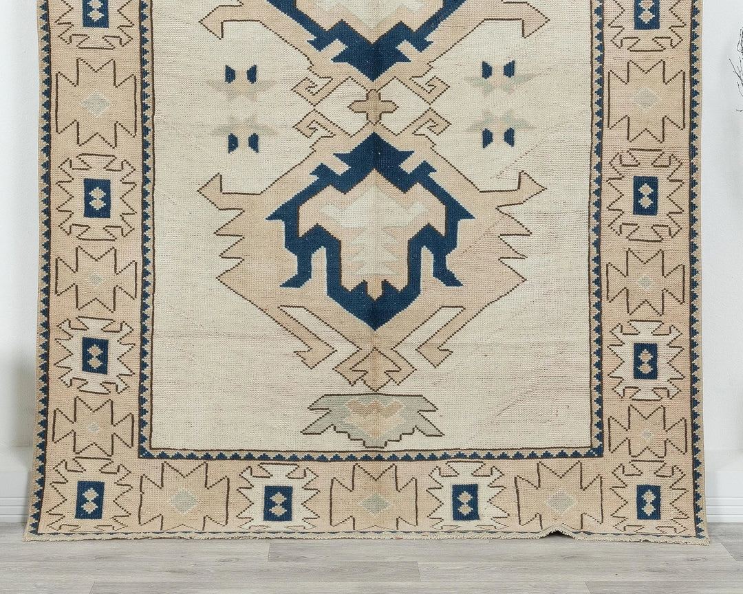 Multicolor Turkish Oushak Rug 5' 1" x 7' 1" Hand-Knotted view