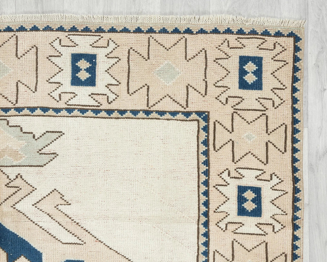 Multicolor Turkish Oushak Rug 5' 1" x 7' 1" Hand-Knotted pattern