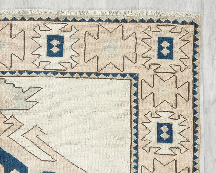 Multicolor Turkish Oushak Rug 5' 1" x 7' 1" Hand-Knotted pattern