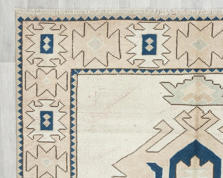 Multicolor Turkish Oushak Rug 5' 1" x 7' 1" Hand-Knotted border