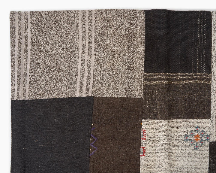 Brown Kilim Rug 9' 6" x 13' 1" | No. VR55931