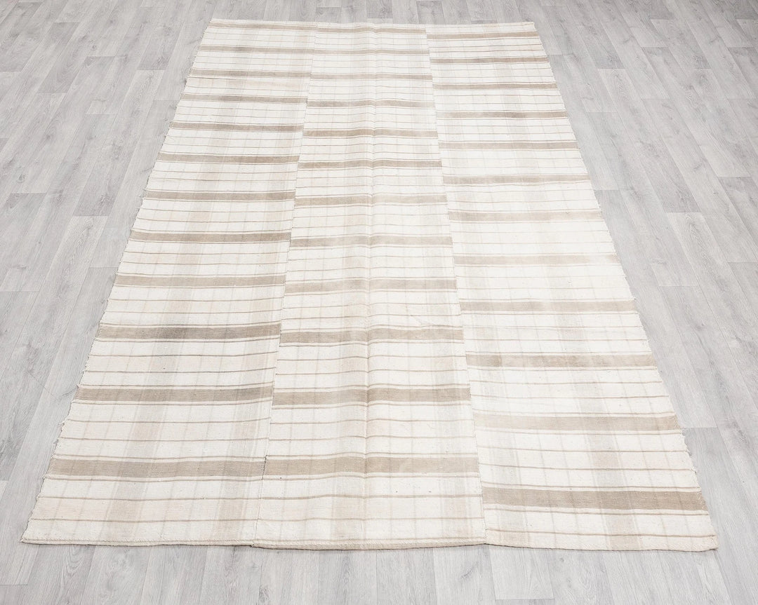 Beige Turkish Kilim Rug 5' 1" x 8' 6" Hand-Knotted | No. VR55935