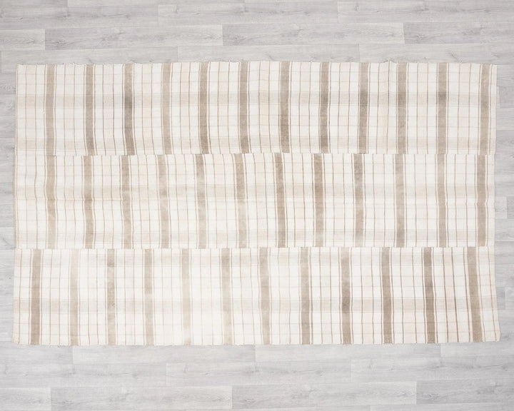 Beige Turkish Kilim Rug 5' 1" x 8' 6" Hand-Knotted | No. VR55935