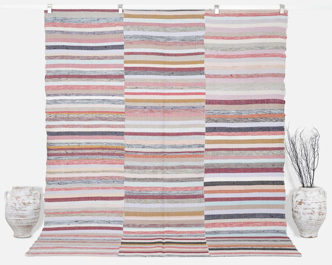 Kilim Rug 6' 11" x 8' 2" | No. VR56082