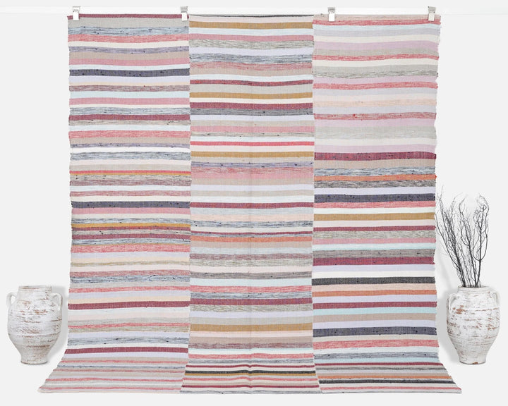 Kilim Rug 6' 11" x 8' 2" | No. VR56082