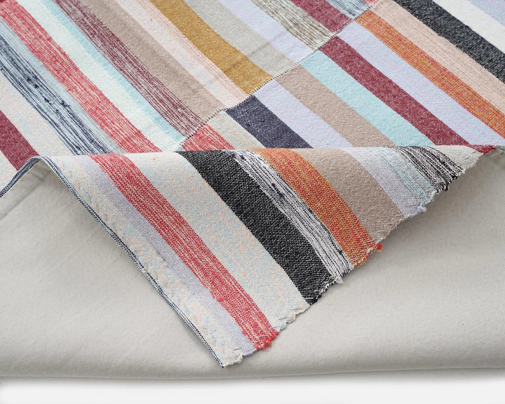 Kilim Rug 6' 11" x 8' 2" | No. VR56082