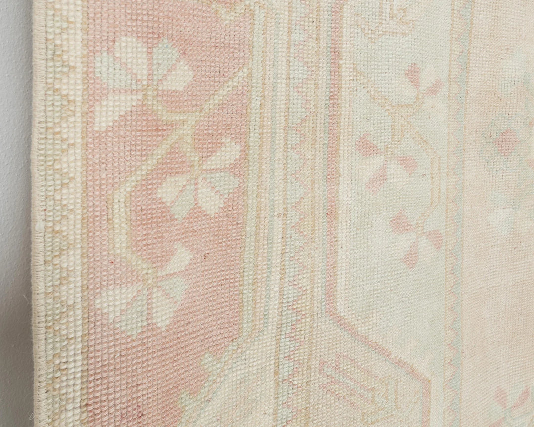 Beige Turkish Oushak Rug 7' 3" x 4' 3" Hand-Knotted | No. VR56282