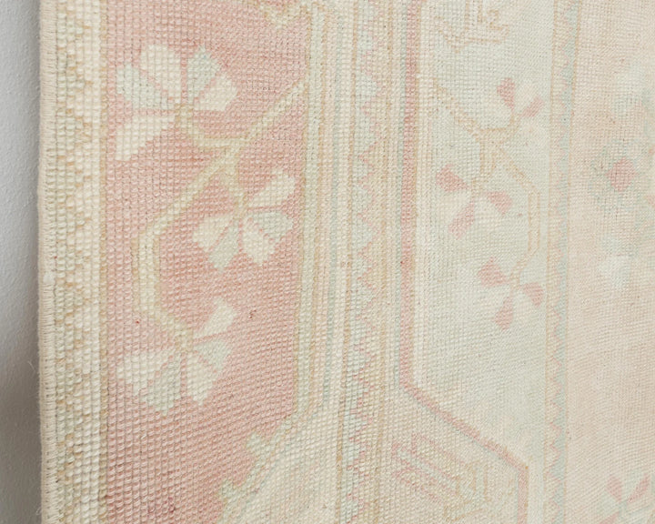 Beige Turkish Oushak Rug 7' 3" x 4' 3" Hand-Knotted | No. VR56282