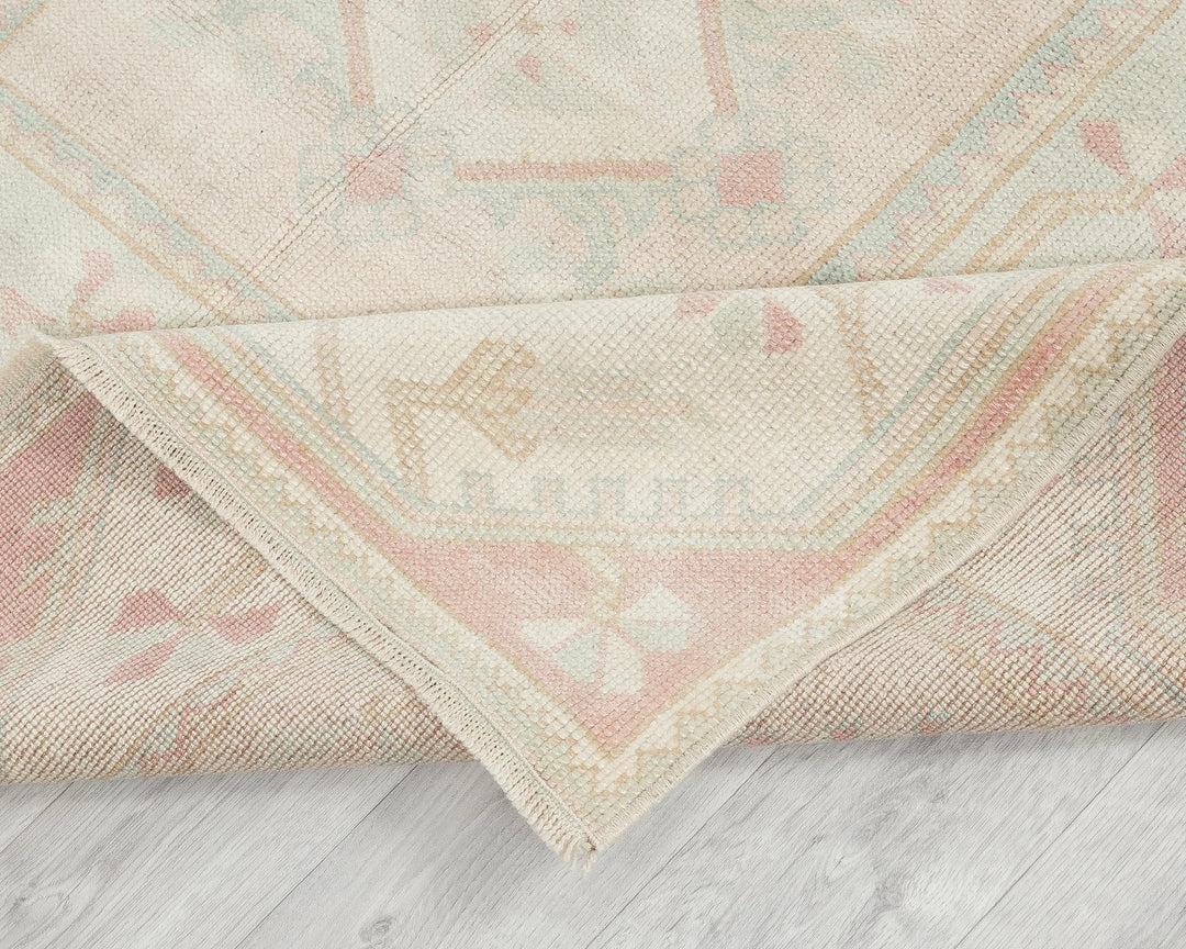 Beige Turkish Oushak Rug 7' 3" x 4' 3" Hand-Knotted | No. VR56282