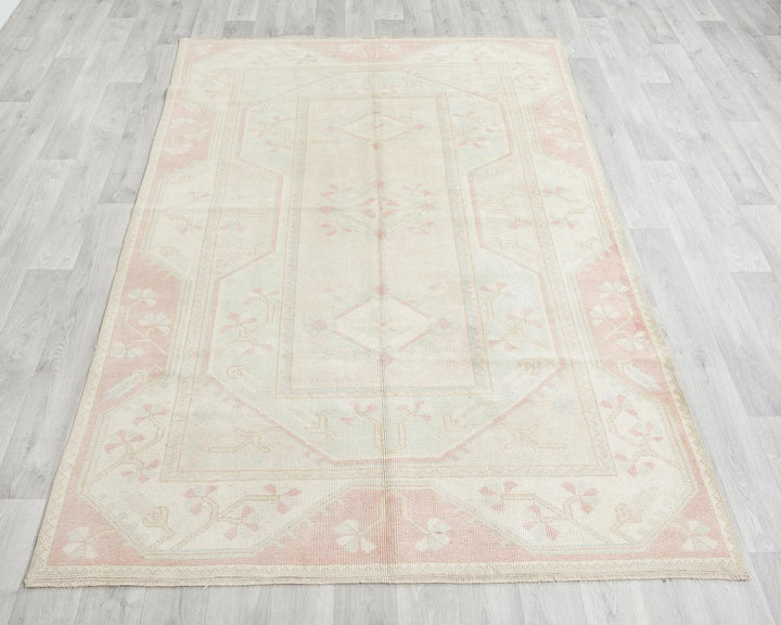 Beige Turkish Oushak Rug 7' 3" x 4' 3" Hand-Knotted | No. VR56282
