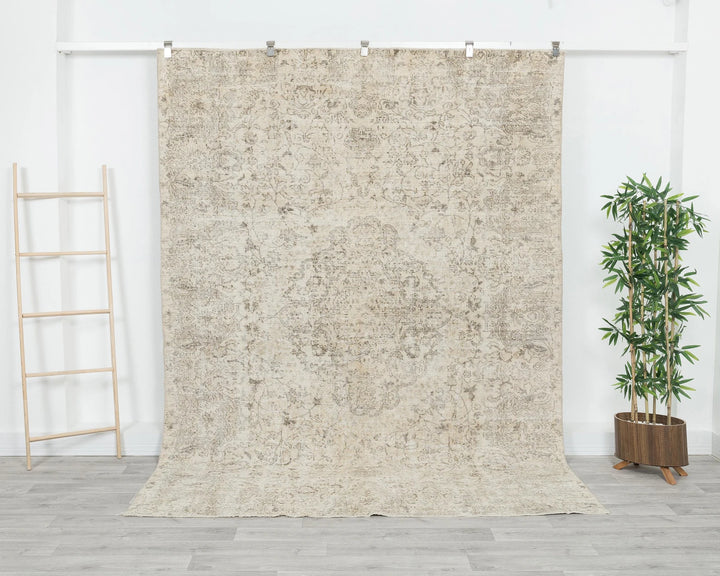 Multicolor Turkish Oushak Rug 6' 7" x 8' 11" Hand-Knotted | No. VR56350