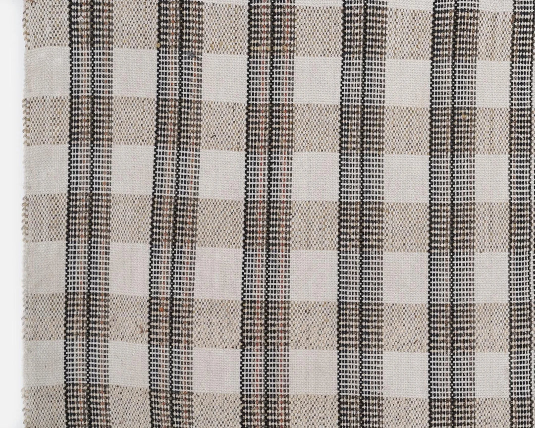 Kilim Rug 6' 1" x 9' 6" | No. VR56361