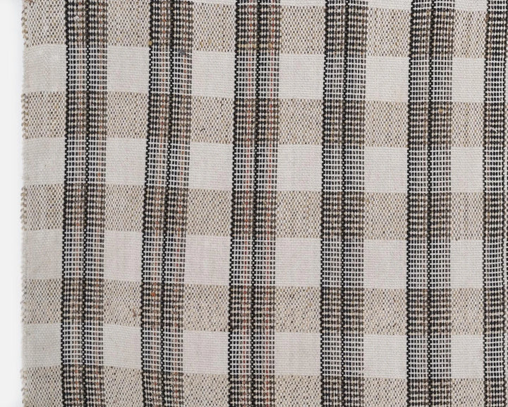 Kilim Rug 6' 1" x 9' 6" | No. VR56361